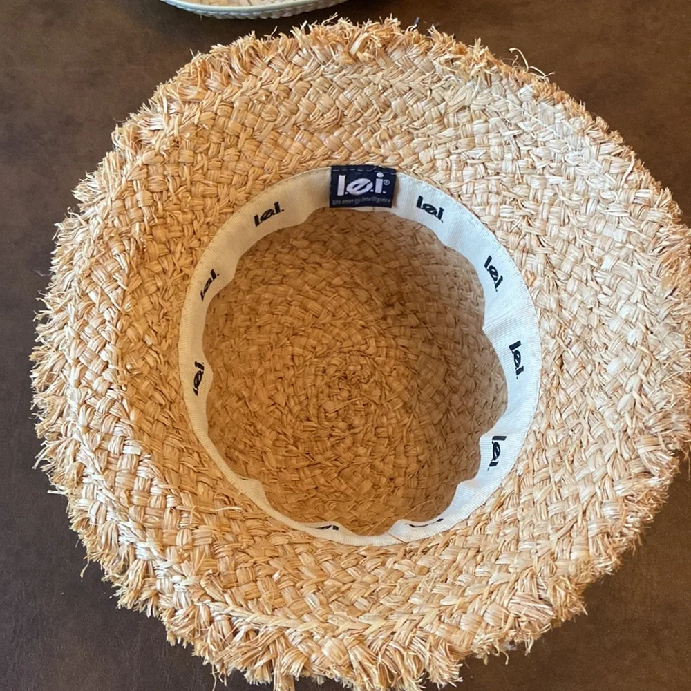 Hawaiian Luau Party Items